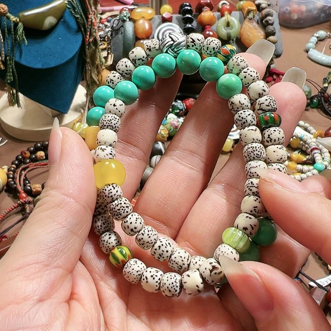 玛瑙/玉髓手串未镶嵌