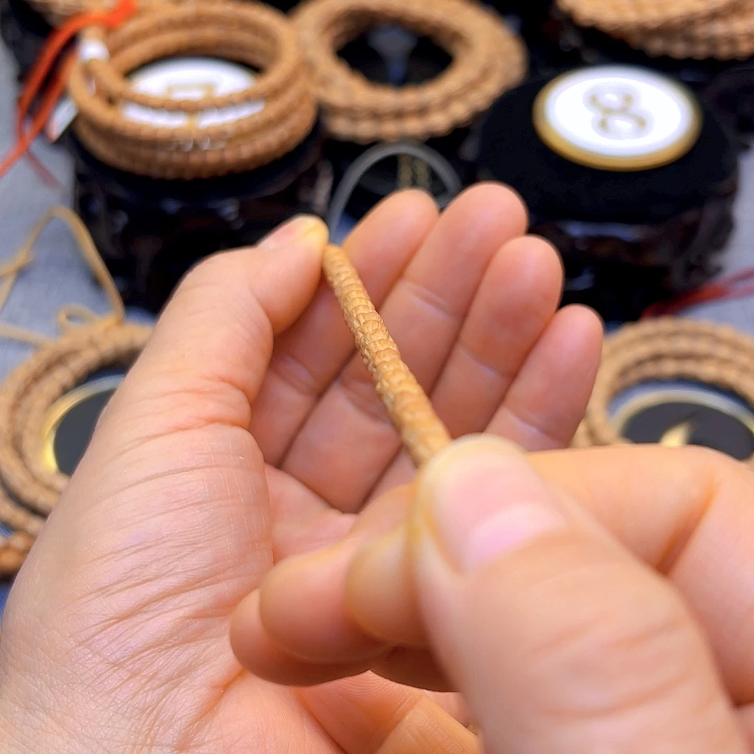 麦***微柏香籽/百香籽吊坠