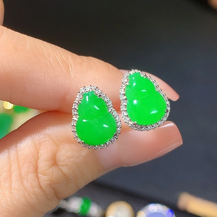 翡翠18K金镶嵌耳饰