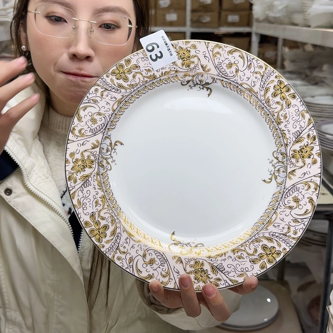骨瓷27cm一个大盘瑕疵品不忒不还(39米包邮)