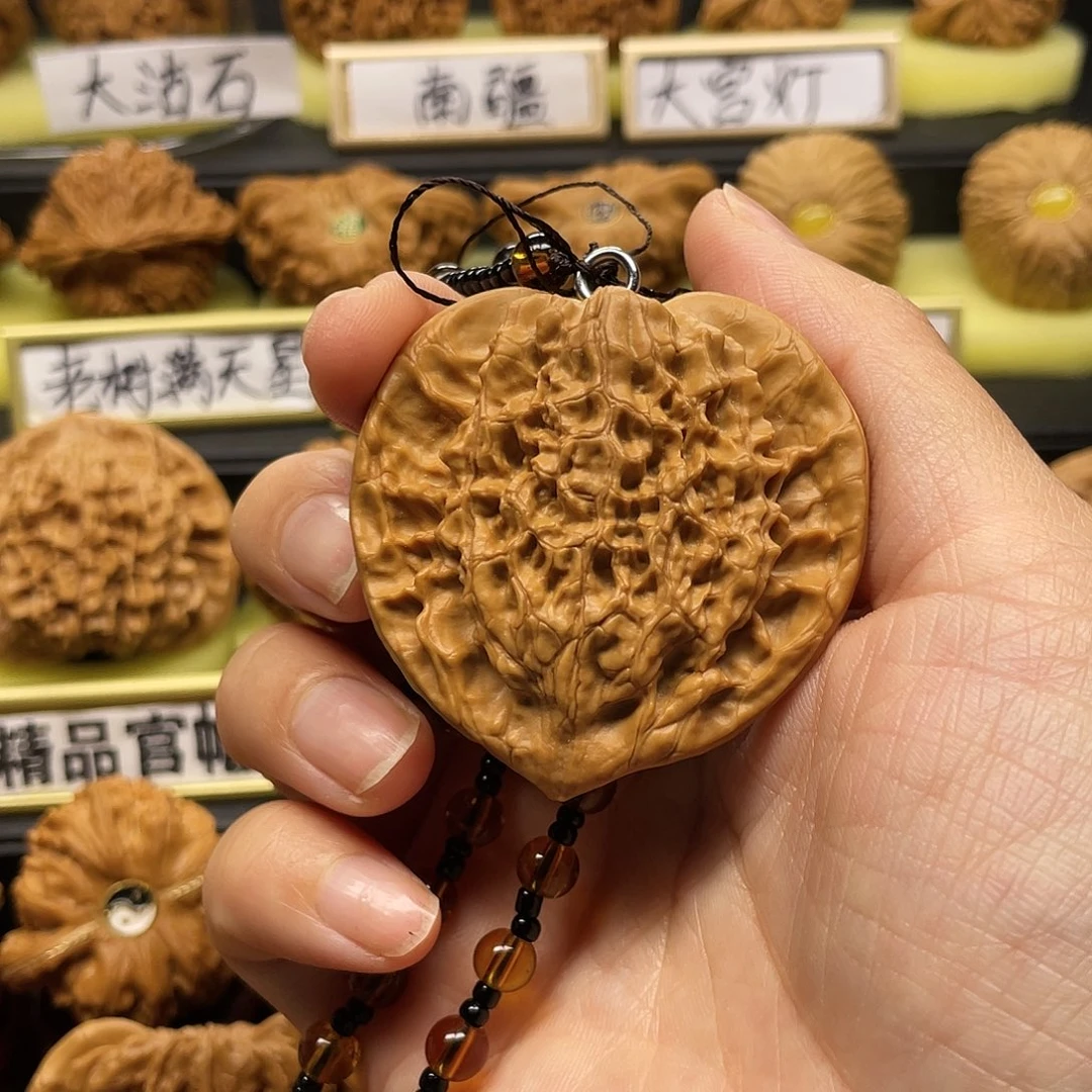 【闪购商品】吊坠文玩核桃扁片50