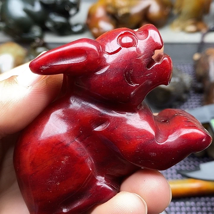 未镶嵌蛇纹石玉颈饰