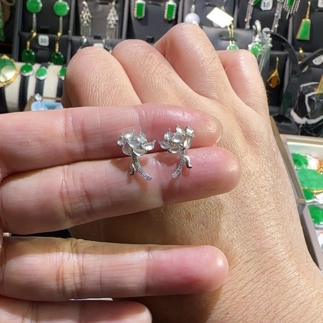 翡翠18K金镶嵌颈饰耳钉