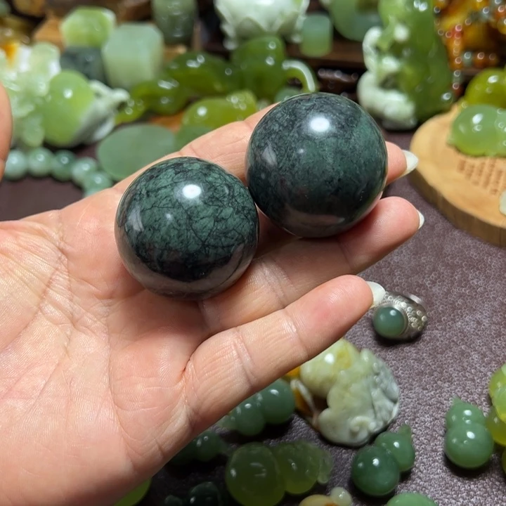 未镶嵌蛇纹石玉手链