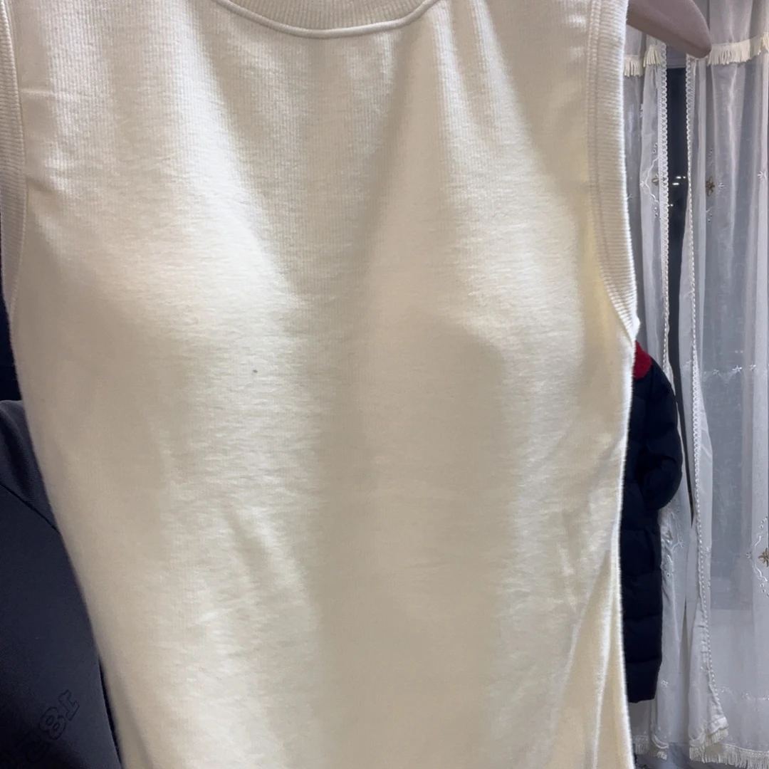 羊羔毛带杯垫无袖磨毛米杏色