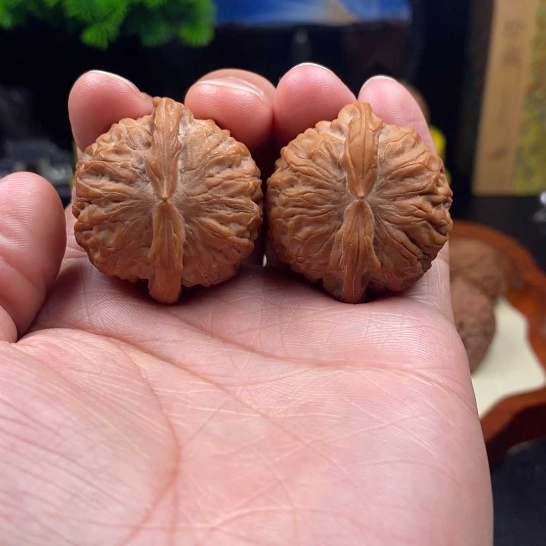 文玩核桃把件石门元宝38