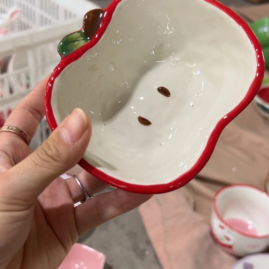 瓷微瑕品介意别拍谢谢！