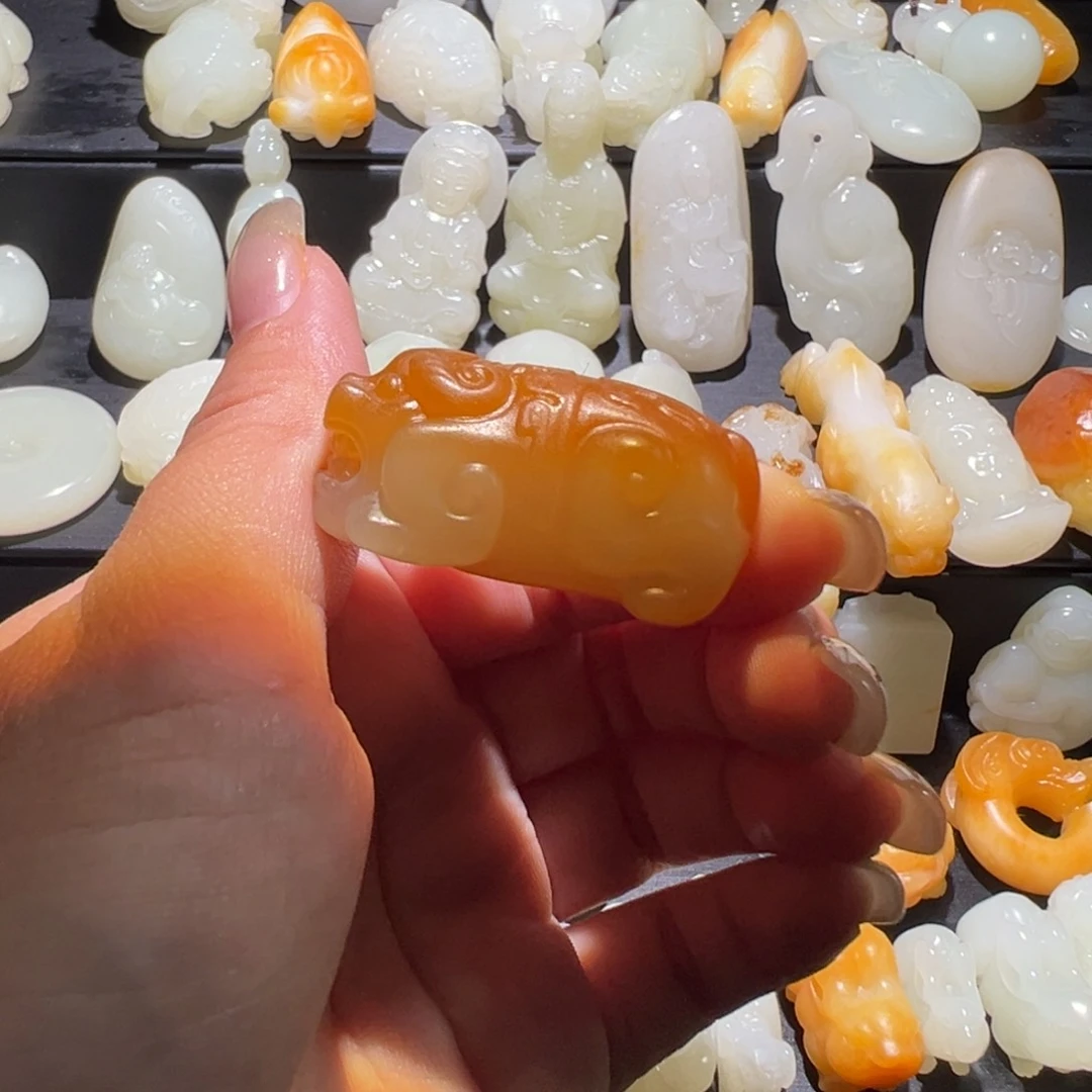 颈饰未镶嵌和田玉小*子