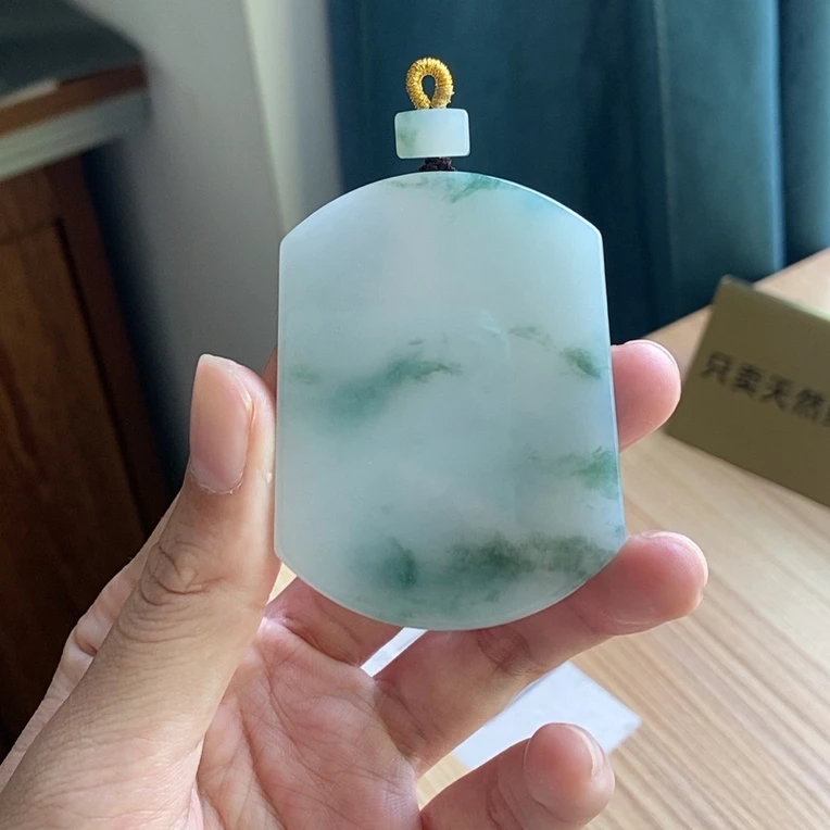 天然缅甸A货翡翠冰润老种料意境飘花平安无事牌58.3*44.6*6.3