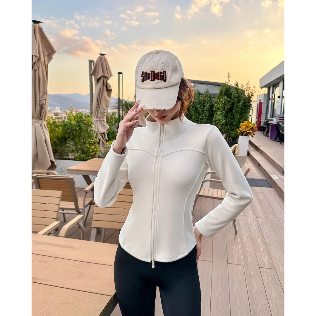 石墨烯小蛮腰7A抗菌羊绒蚕丝蛋白修身保暖轻奢外套休闲Kke