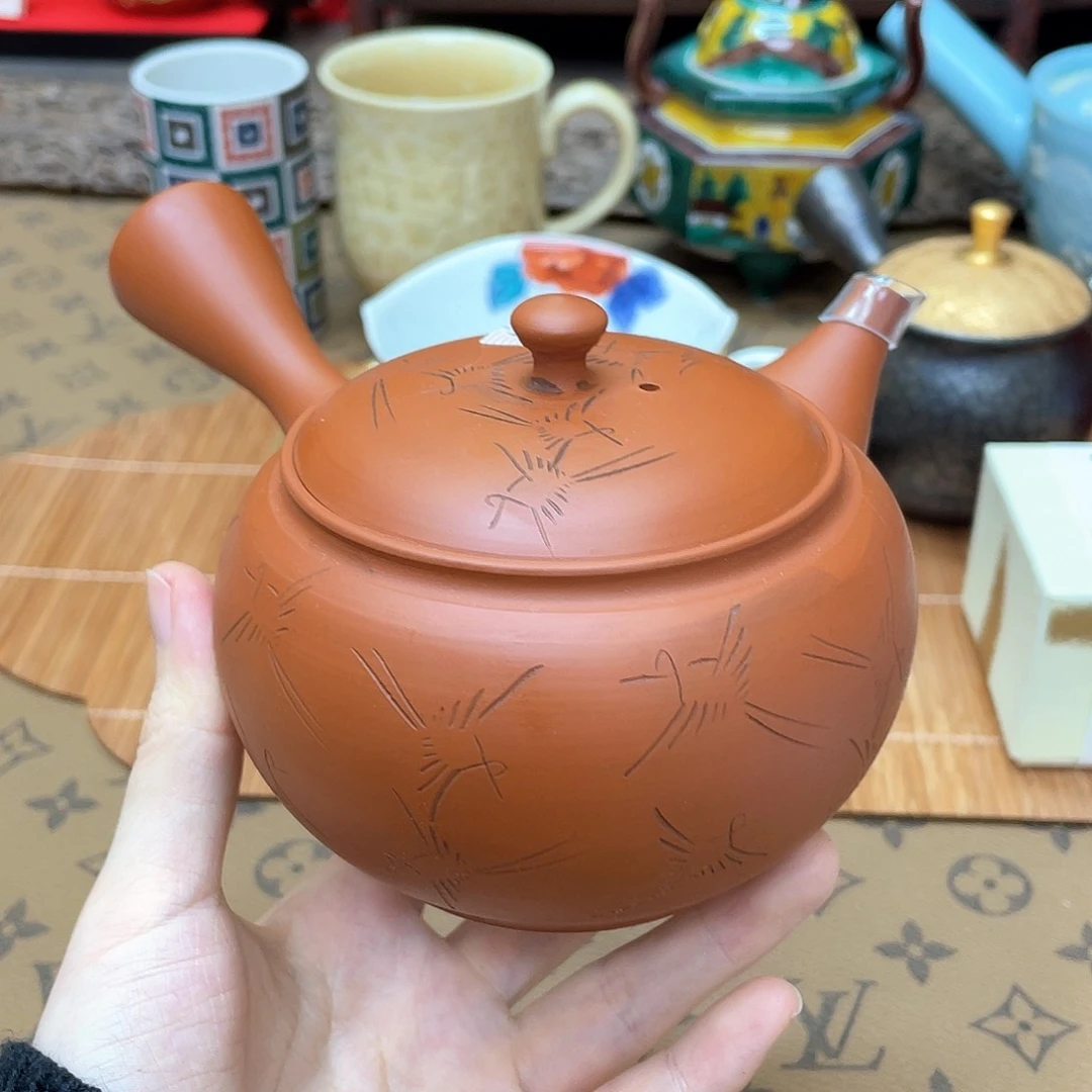 唐****香玉光侧把壶侧把壶