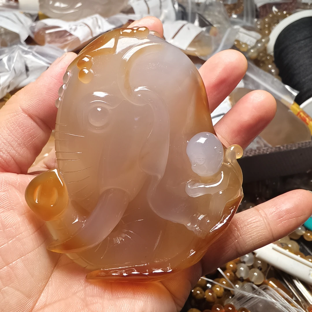 79号北红玛瑙吉祥如意手玩家