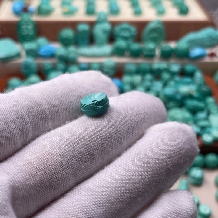 弓***橘湖北十堰特色羽毛