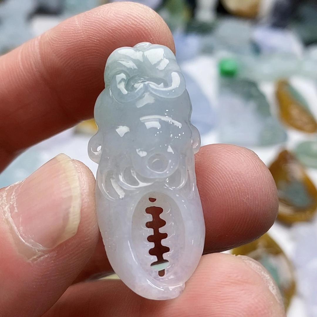 翡翠颈饰未镶嵌蟹钳