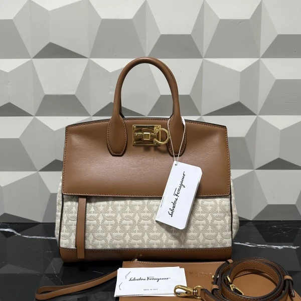 99新/菲拉格慕/包包/250902SW0031