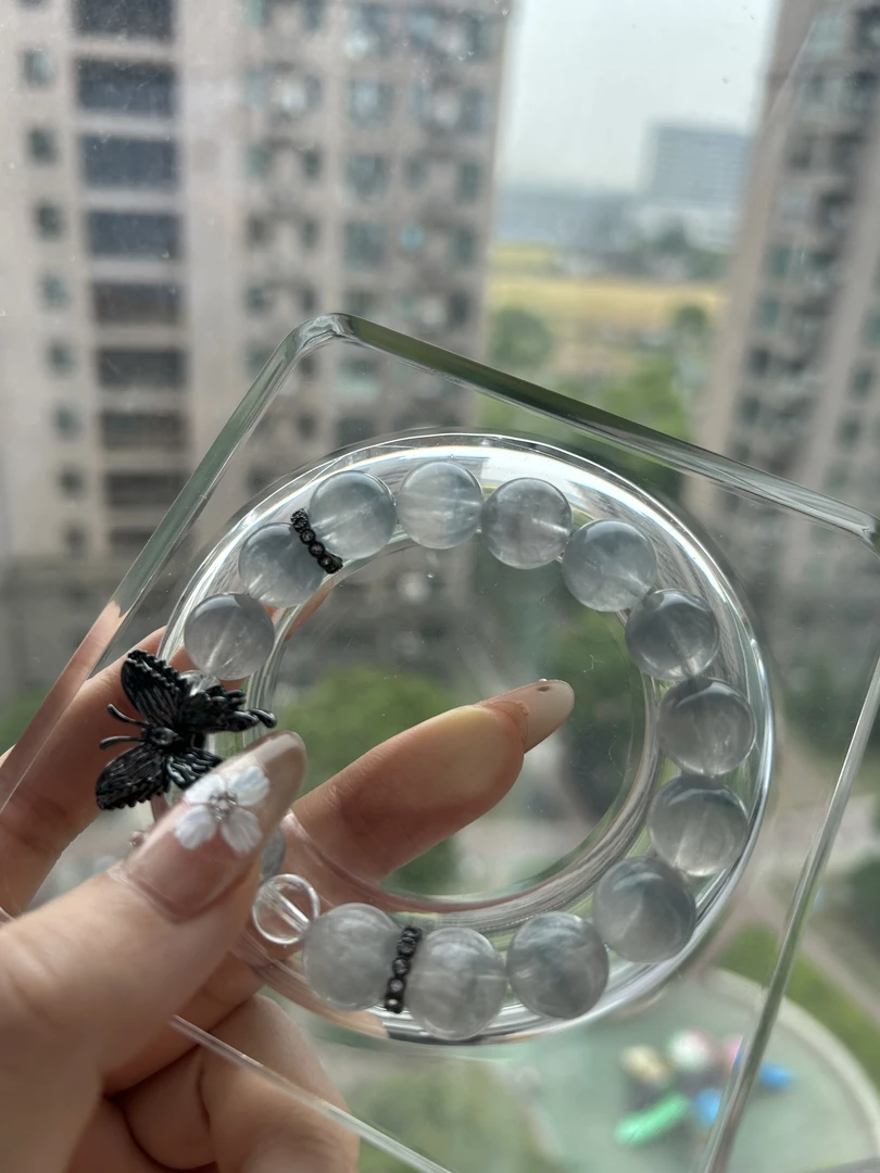 拉丝荧石 水晶手串原相机直出