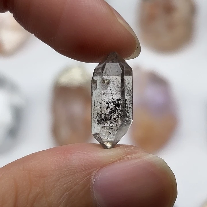 颈饰水晶未镶嵌闪灵钻18mm+