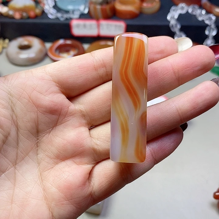 玛瑙/玉髓吊坠未镶嵌九*