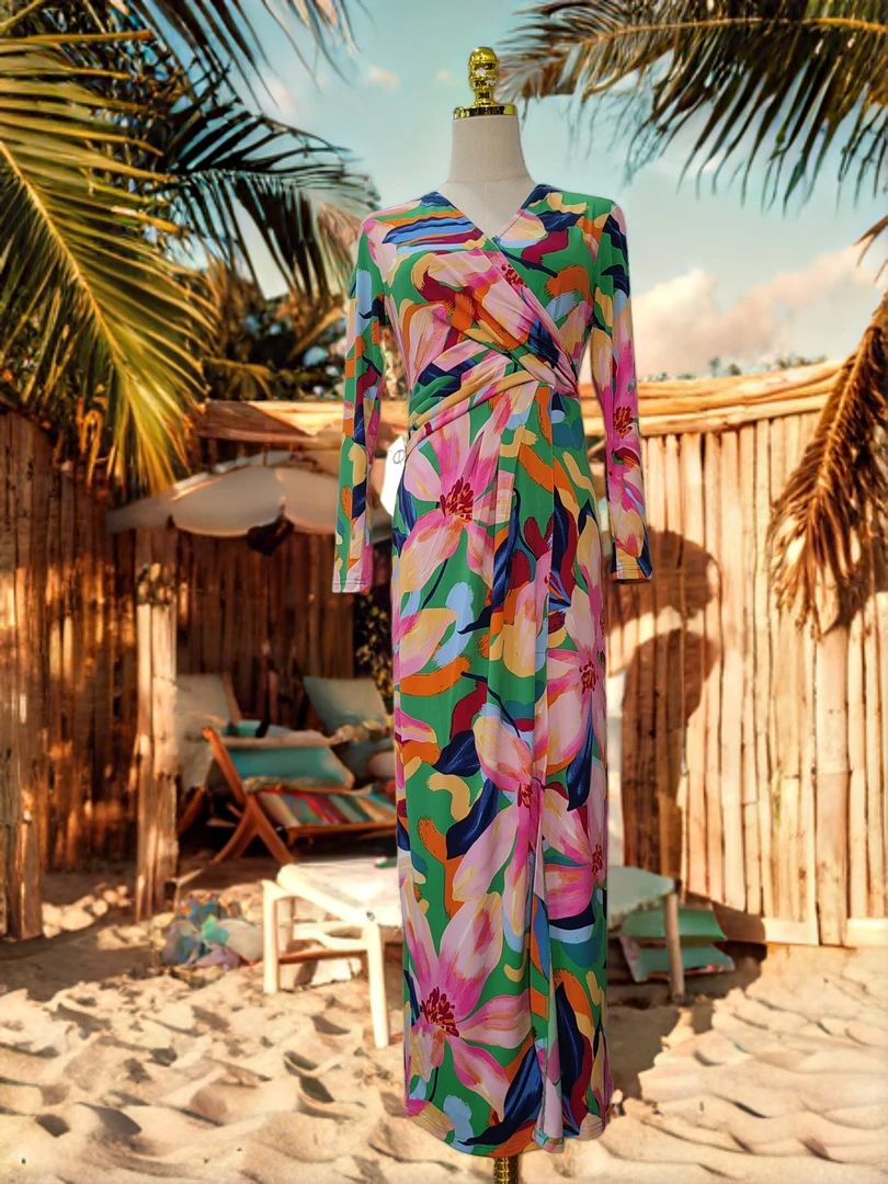 专柜品质高端牛奶丝轻奢显瘦优雅气质女人味连身裙9434