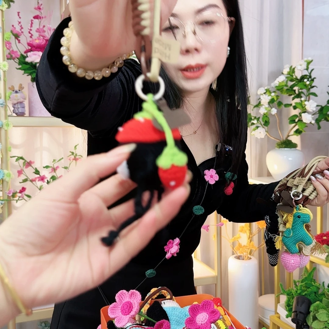 手工钩织设计挂件