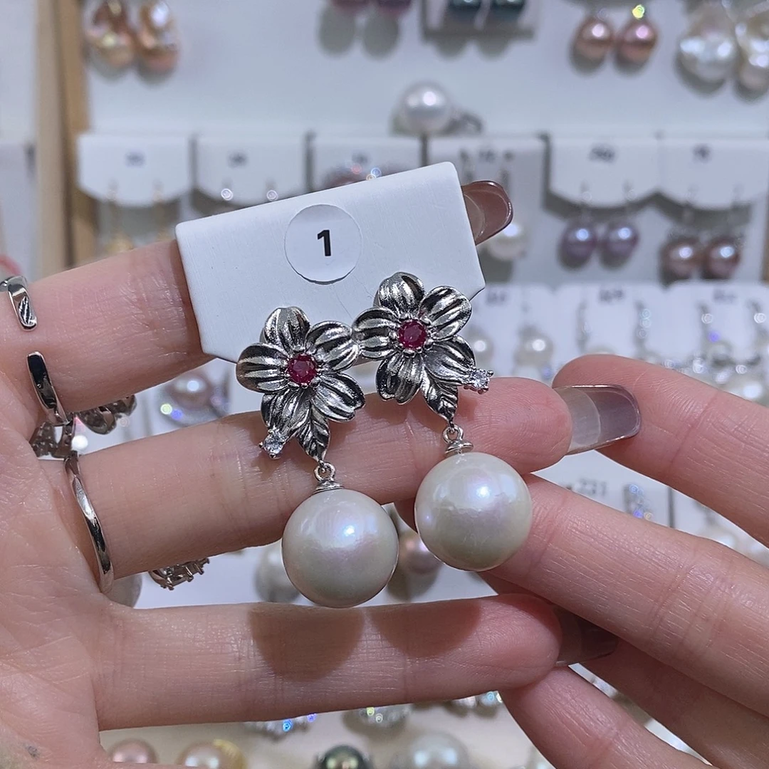 武***练淡水珍珠银S925镶嵌耳饰w14.9银针