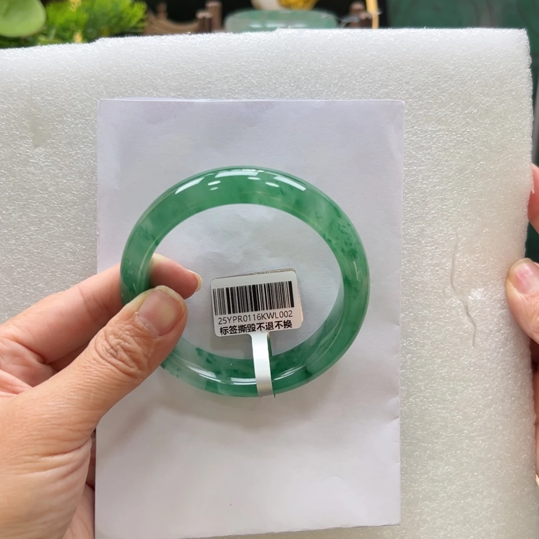 石英质玉手镯未镶嵌至****6➕佳佳62