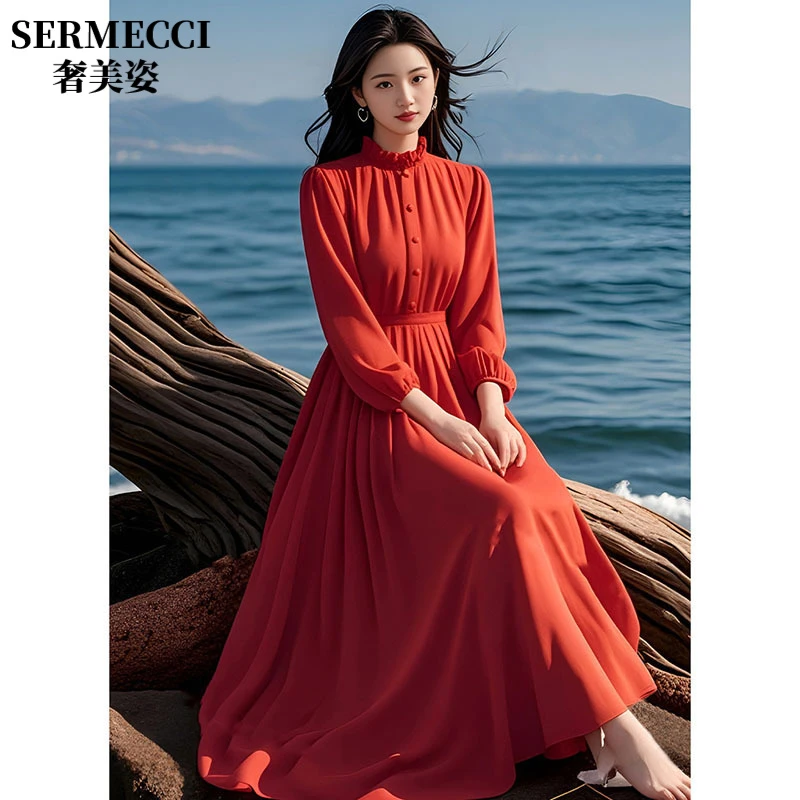 红色薄纱连衣裙女夏2025新款收腰长裙海边度假沙滩裙大摆裙