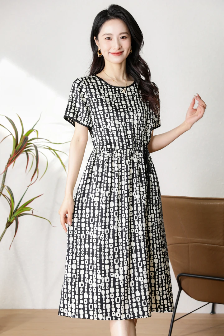 【小老弟2店】白色条纹 遮肚时尚夏季收腰女装气质中长款连衣裙