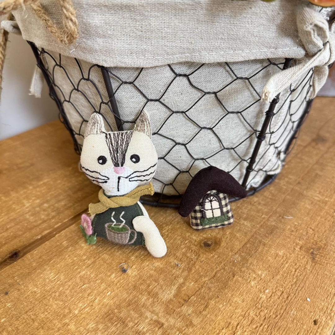 不锈钢布艺胸针 花花同款卡通胸针组合(背后预留口，不是破)慎拍