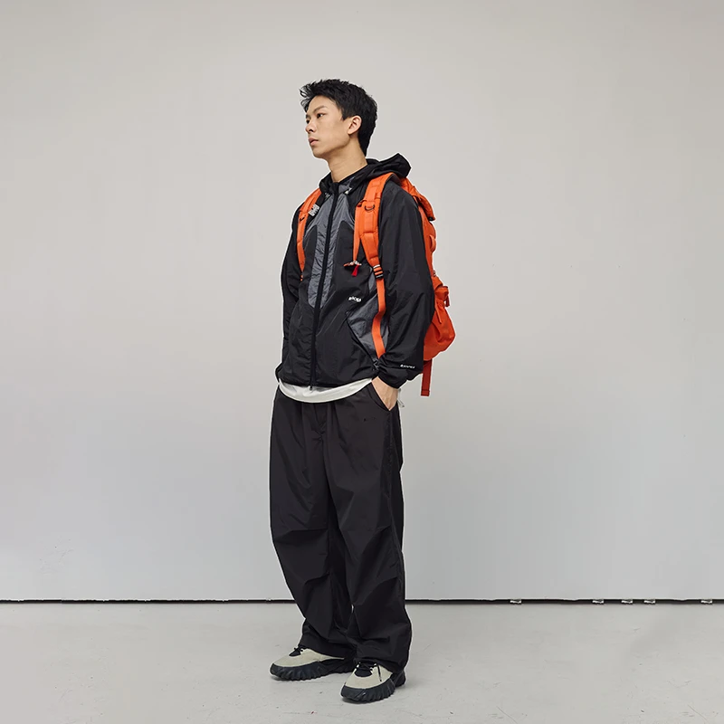 REOCHA热呈25SS可拆卸袖异型结构拼接轻薄透气撞色logo印花防晒服