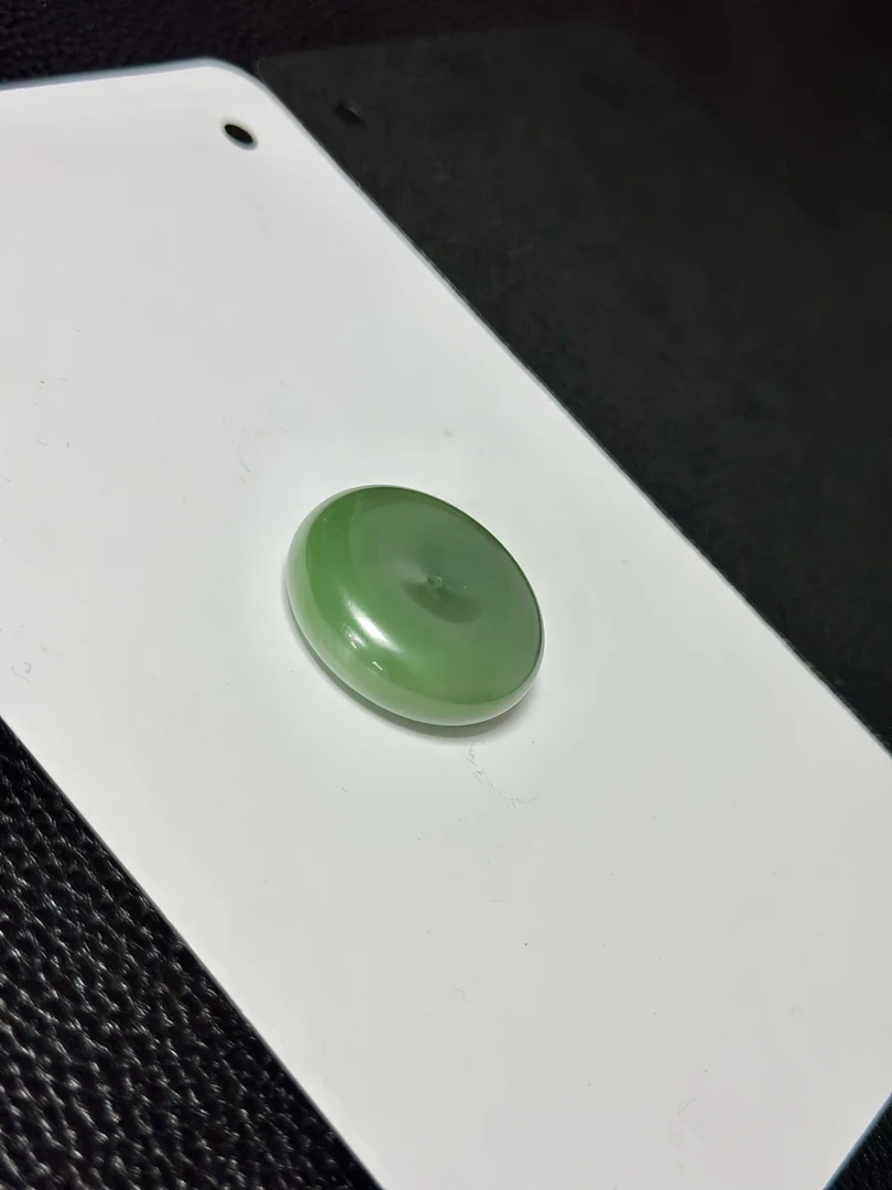 【俄料】和田玉碧玉白加绿老料阳绿平安扣尺寸约35×12mm