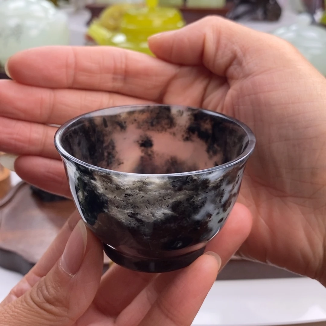 F***。岫玉未镶嵌四大名玉茶杯