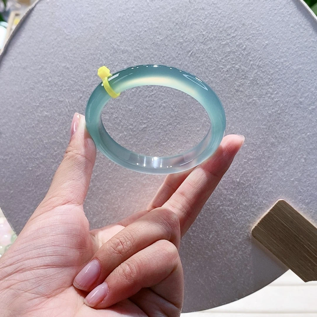 手镯玛瑙/玉髓未镶嵌55