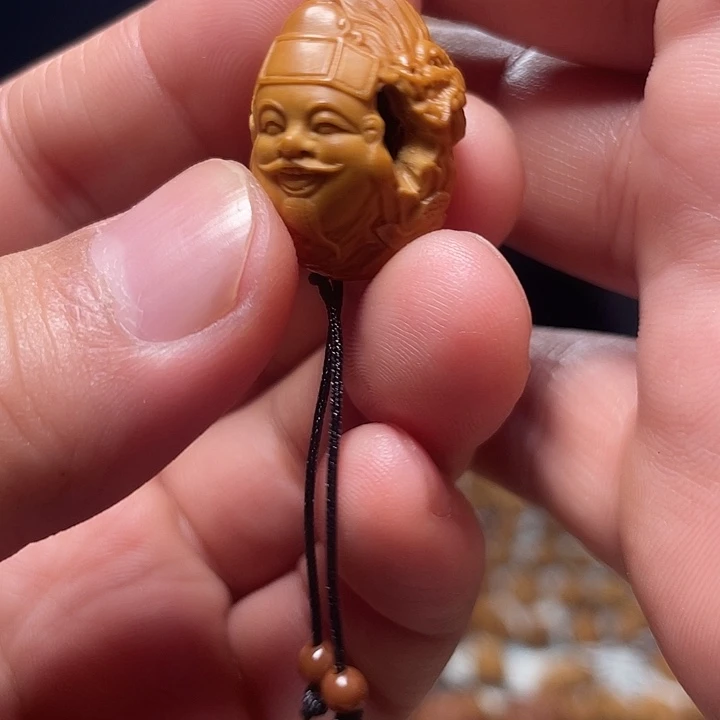 橄榄核吊坠橄榄核