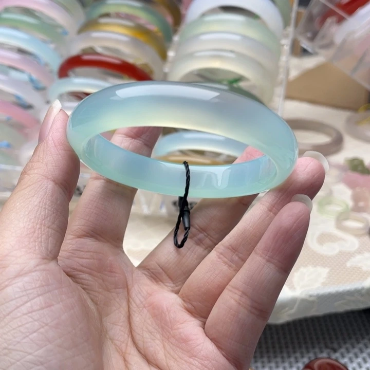 玛瑙/玉髓未镶嵌手镯55圈口