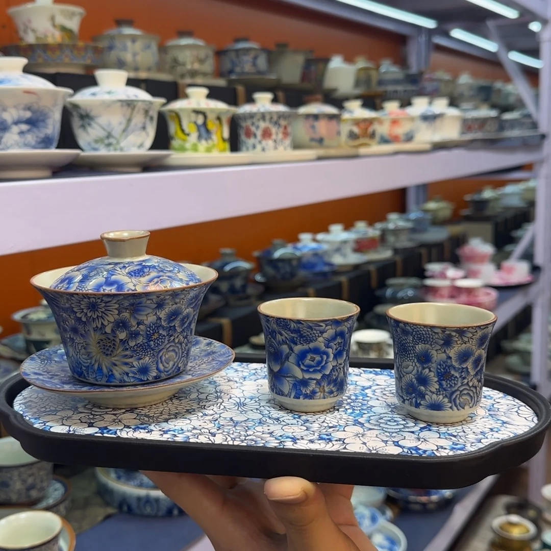 我在外面吃饭呢你在哪了我在