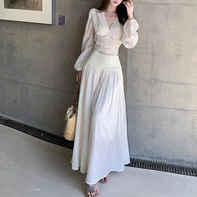 实体档口蕾丝拼接v领长袖衬衫女秋季度假风套装高腰半身裙两件套