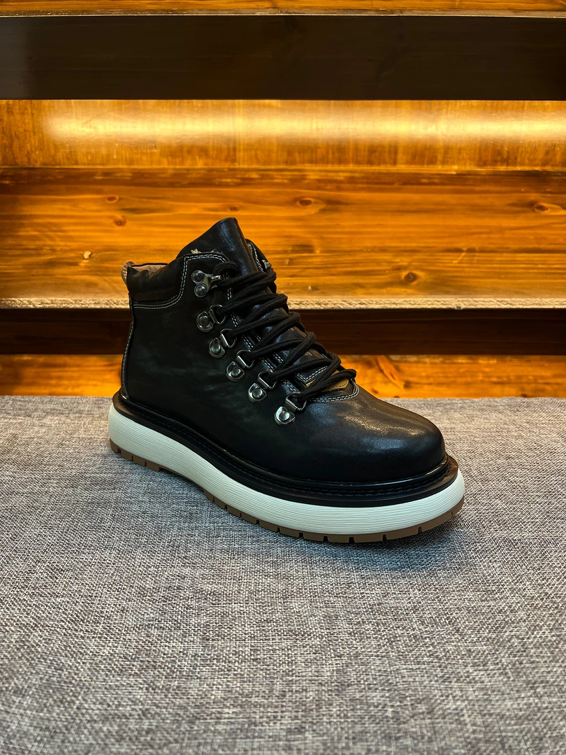 新款高帮系带厚底增高短靴休闲皮鞋软皮加绒秋冬男士马皮真皮男鞋