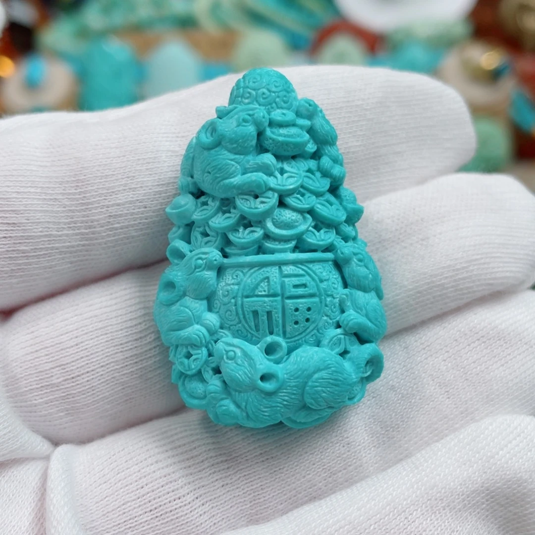 绿松石未镶嵌珠宝奇石