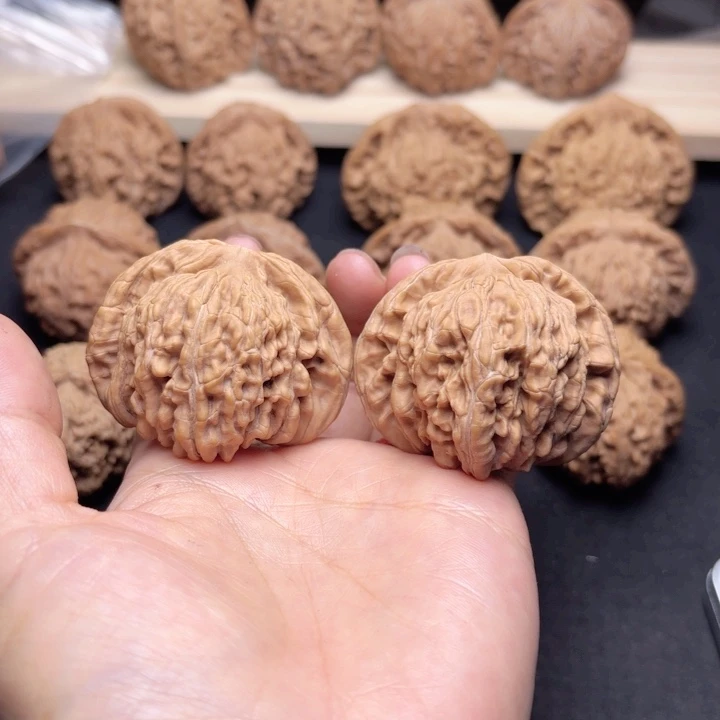 文玩核桃吊坠47四座楼