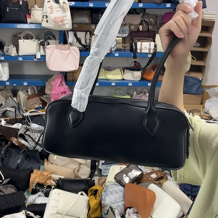 蚕丝福****?健健康康平平安安