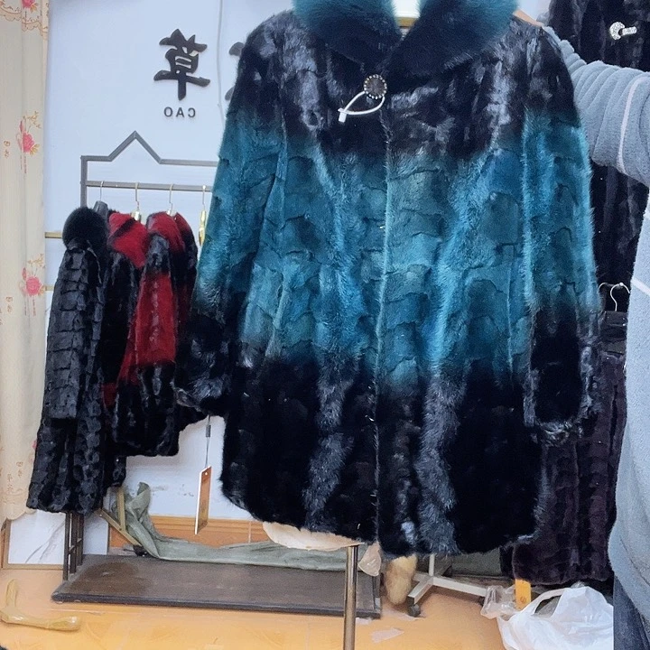 用****0商场断码拼貂衣服