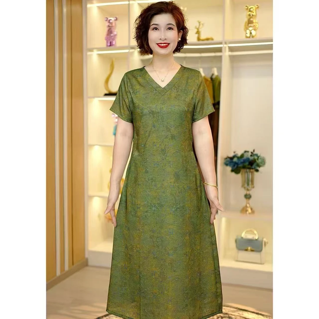 绿林中老年女装大码连衣裙妈妈装遮肉显瘦宽松减龄连衣裙