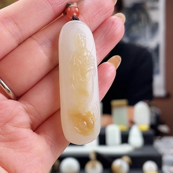 颈饰未镶嵌和田玉