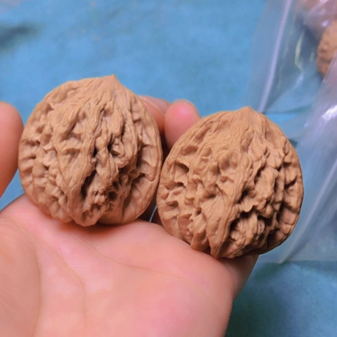 【闪购商品】核桃摆件38麦虎全品磕尖