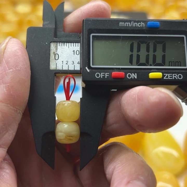 琥珀（矿物珀）未镶嵌裸石