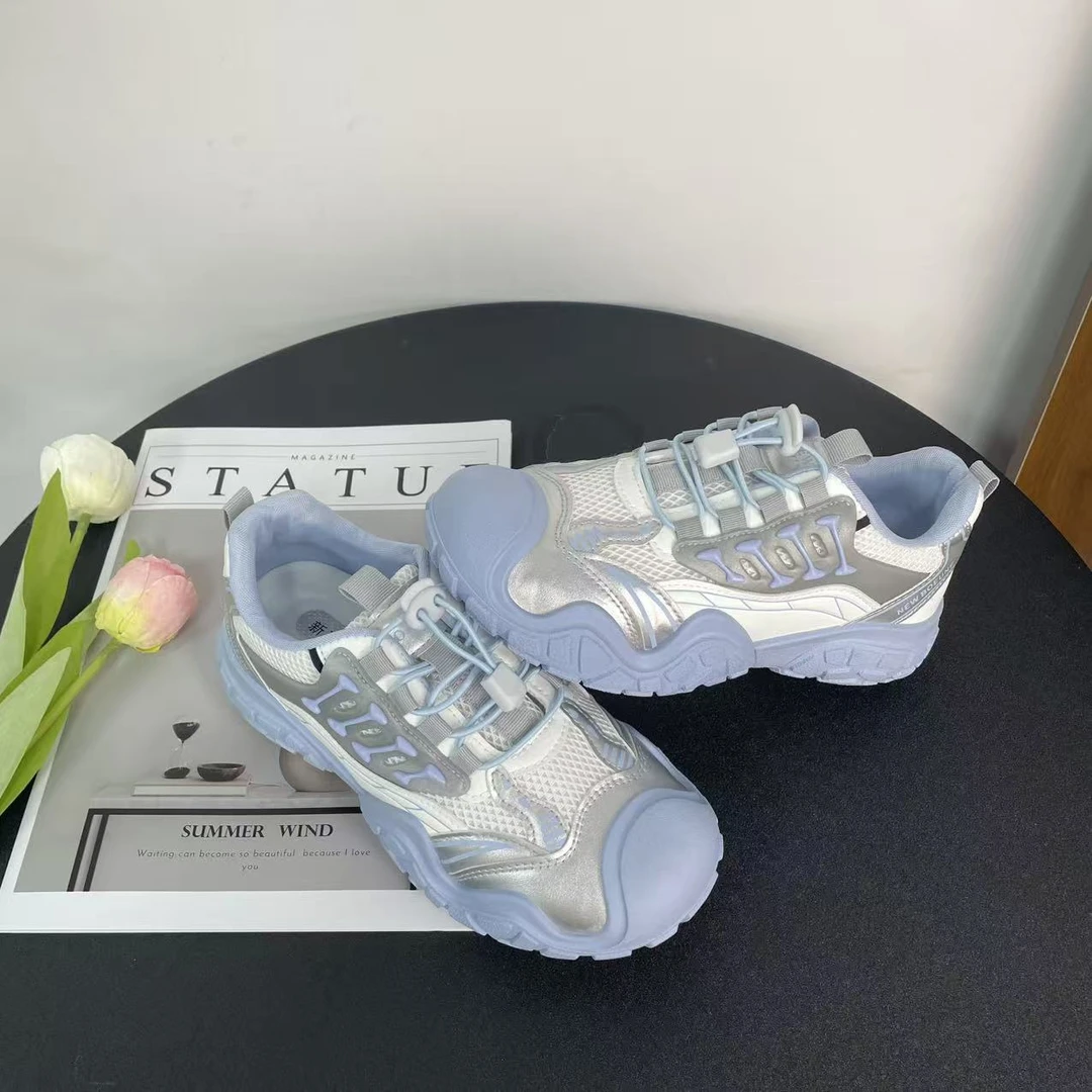 KC8122 蓝机甲丑萌厚底登山鞋女夏季透气户外防滑休闲百搭运动鞋