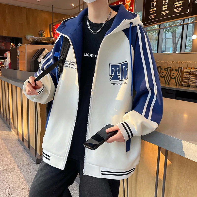 大码青少年外套男孩子潮牌春秋季运动夹克高中初中学生帅气棒球服