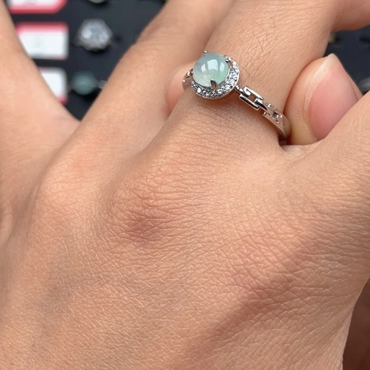 翡翠未镶嵌戒指戒指