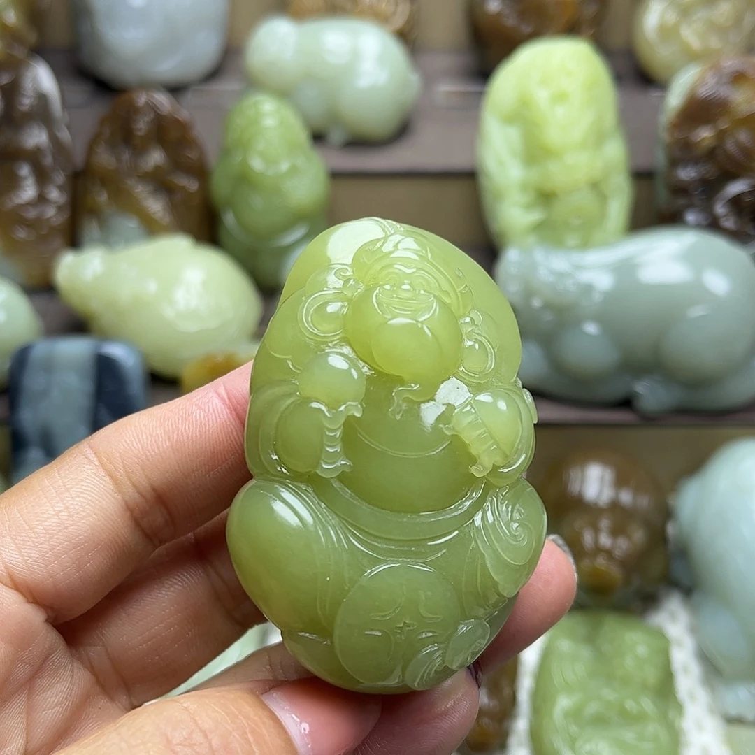 和田玉未镶嵌挂件